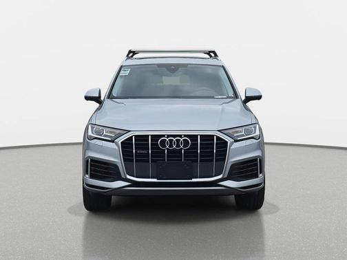 2022 Audi Q7 55 Premium