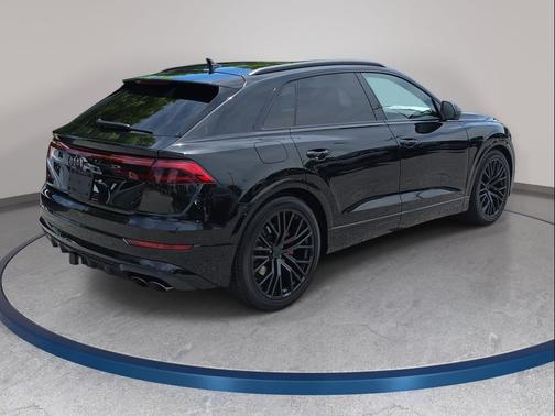 Mythos Black Metallic 2026 Audi SQ8 4.0T Premium Plus