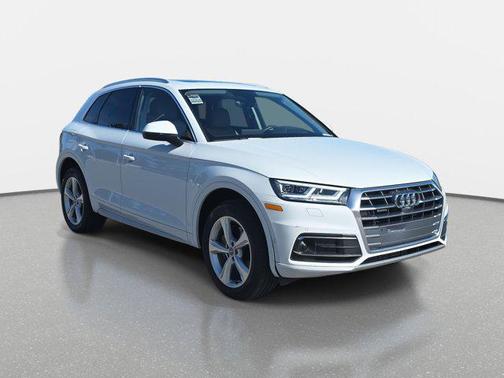 2020 Audi Q5 45 Prestige