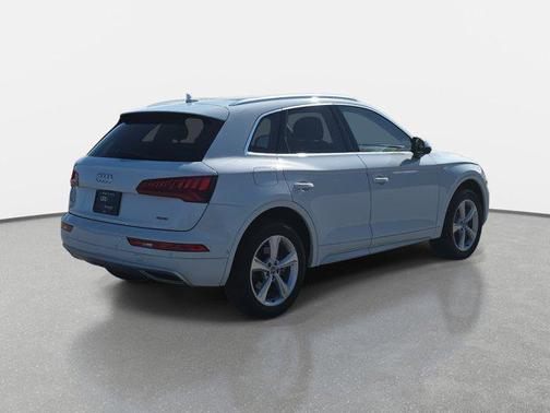 2020 Audi Q5 45 Prestige