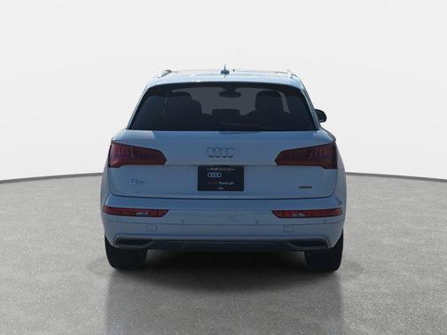 2020 Audi Q5 45 Prestige