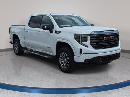 Summit White 2023 GMC Sierra 1500 AT4