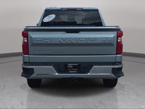 Sterling Gray Metallic 2025 Chevrolet Silverado 1500 LT