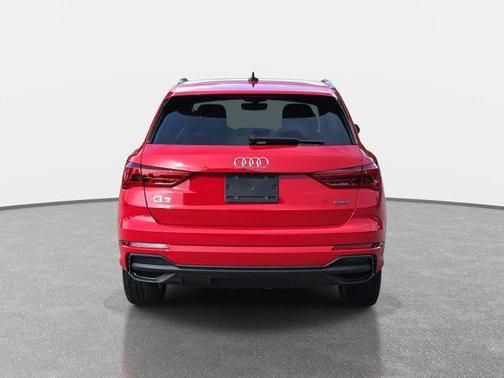 2025 Audi Q3 45 S line Premium Plus