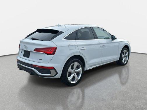 2021 Audi Q5 45 Premium Plus