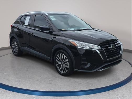 Super Black 2021 Nissan Kicks SV