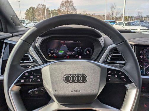 2025 Audi Q4 e-tron Premium Plus 55 quattro