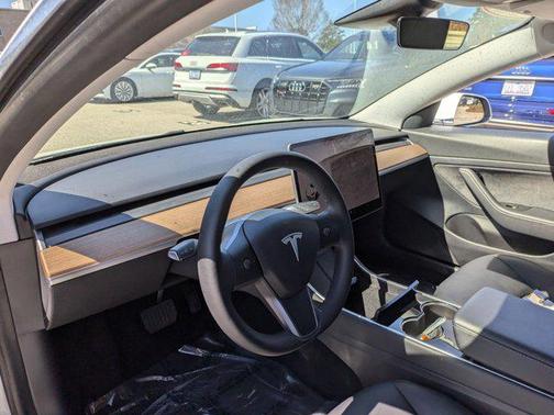 2020 Tesla Model 3 Standard Range