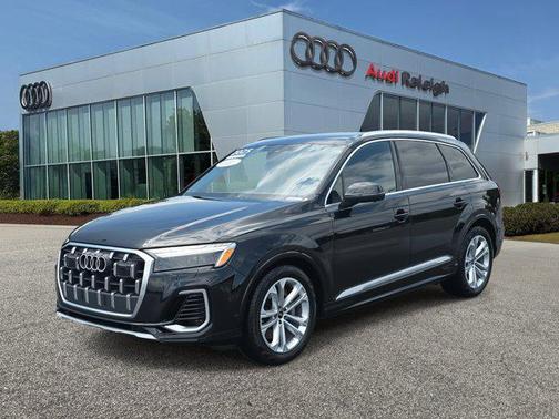 2025 Audi Q7 55 Prestige