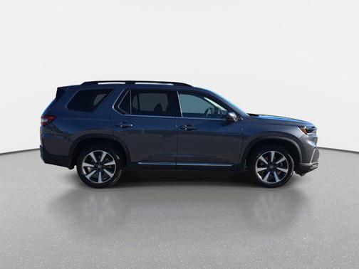 2023 Honda Pilot AWD Elite