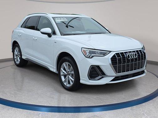 Arkona White 2025 Audi Q3 Premium 45 TFSI S line quattro Tiptronic