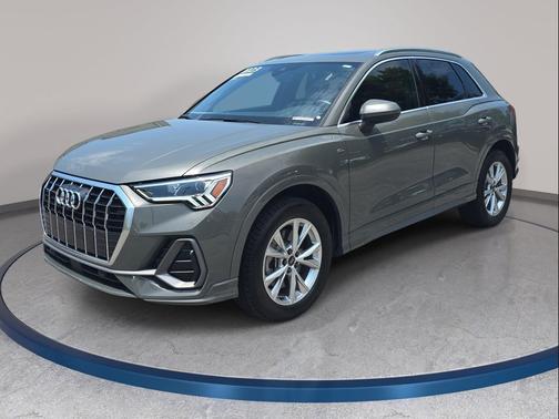 Chronos Gray Metallic 2023 Audi Q3 45 S line Premium Plus