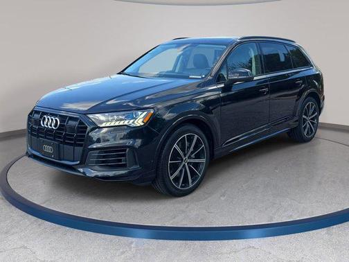 Orca Black Metallic 2021 Audi Q7 55 Prestige