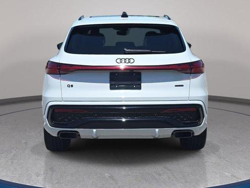 Glacier White Metallic 2026 Audi Q5 Prestige TFSI quattro S tronic