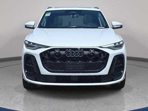 Glacier White Metallic 2026 Audi Q5 Prestige TFSI quattro S tronic