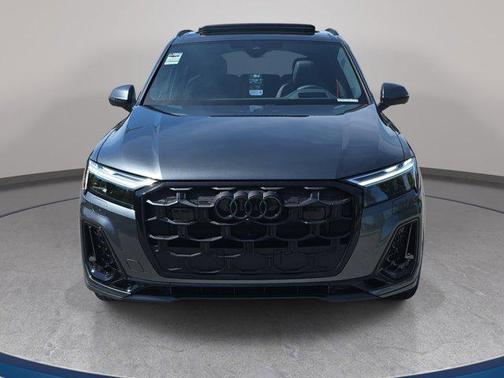 Daytona Gray 2026 Audi Q7 55 Prestige