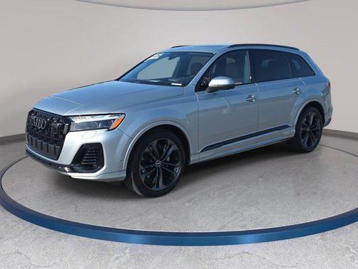 2025 Audi Q7 55 Prestige