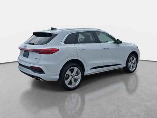 2025 Audi Q5 Premium Plus TFSI quattro S tronic