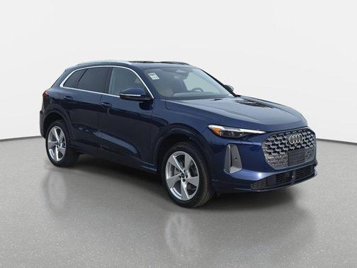 2025 Audi Q5 Premium Plus TFSI quattro S tronic