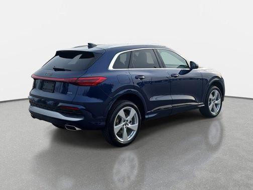 2025 Audi Q5 Premium Plus TFSI quattro S tronic