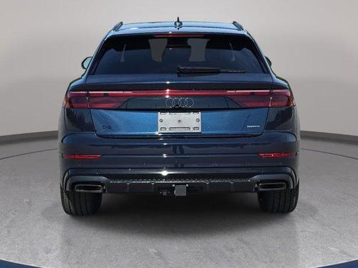 Waitomo Blue Metallic 2026 Audi Q8 55 Premium Plus