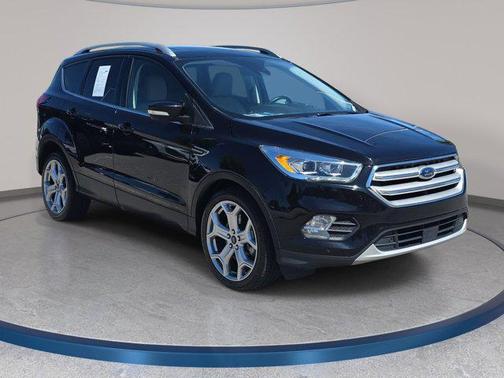AGATE BLACK 2019 Ford Escape Titanium
