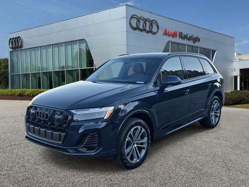 2026 Audi Q7 45 Premium Plus