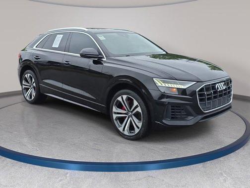 Orca Black Metallic 2019 Audi Q8 3.0T Premium