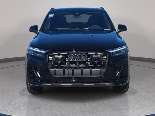 Mythos Black Metallic 2026 Audi Q7 55 Premium Plus