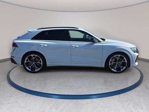 2026 Audi RS Q8 4.0T