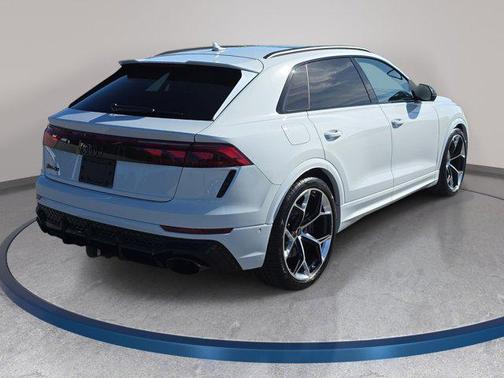 2026 Audi RS Q8 4.0T