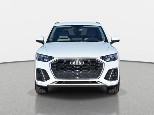 2022 Audi Q5 45 S line Premium