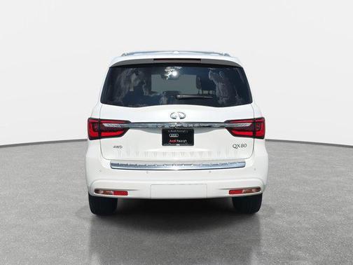 2024 INFINITI QX80 SENSORY AWD