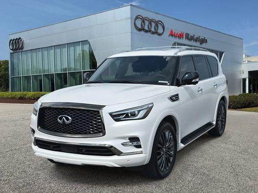 2024 INFINITI QX80 SENSORY AWD