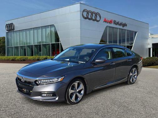 2020 Honda Accord Touring 2.0T