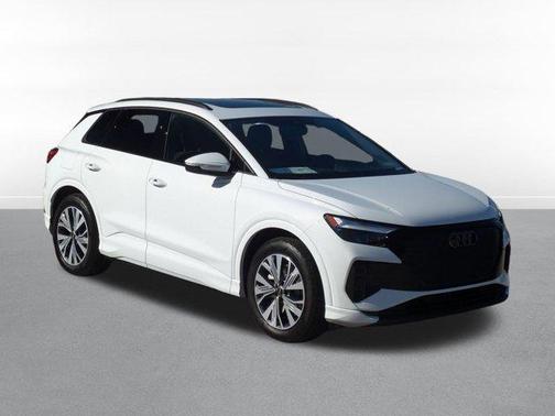 2025 Audi Q4 e-tron Premium 45 quattro