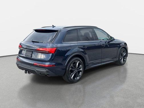 2026 Audi Q7 55 Premium Plus