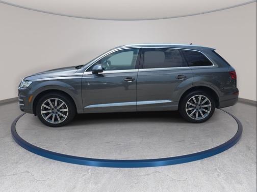Samurai Gray Metallic 2018 Audi Q7 2.0T Premium Plus