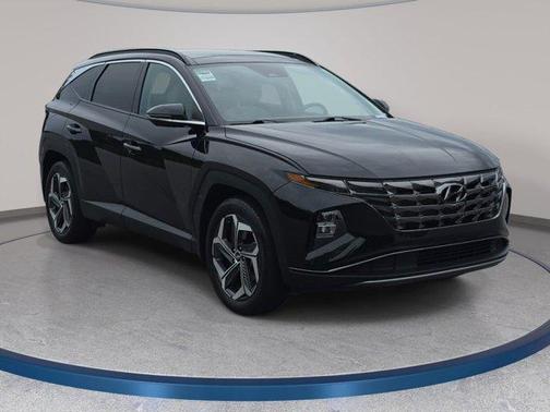 Black Pearl 2024 Hyundai TUCSON Limited