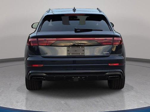 Waitomo Blue Metallic 2026 Audi Q8 55 Premium Plus