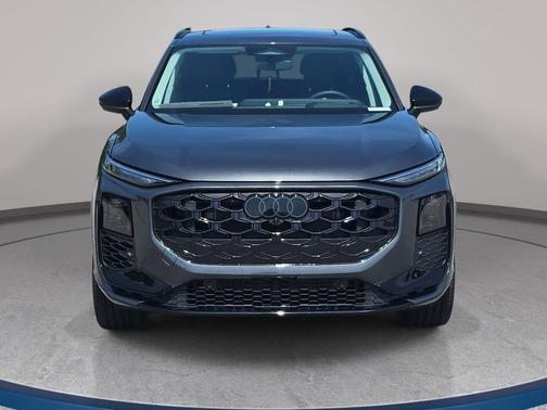 Daytona Gray Pearl Effect 2026 Audi Q3 TFSI quattro S tronic
