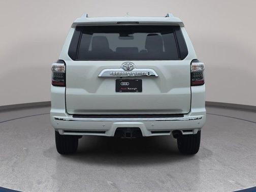 Blizzard Pearl 2016 Toyota 4Runner Limited