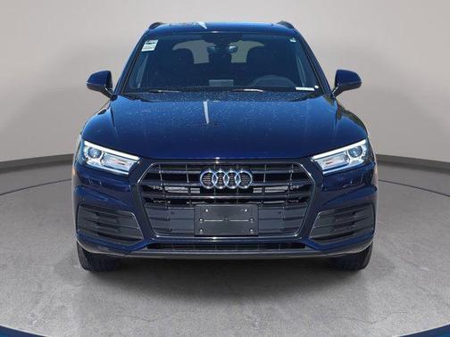 2020 Audi Q5 45 Titanium Premium