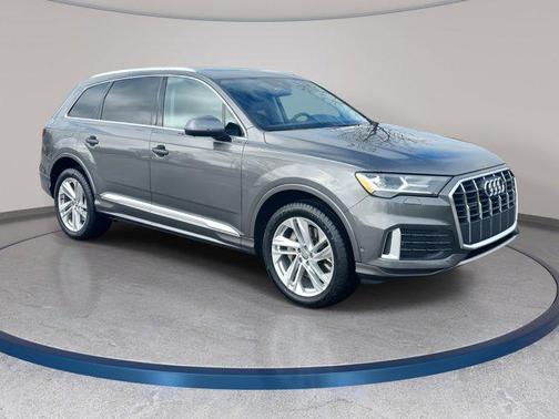 2020 Audi Q7 45 Premium Plus
