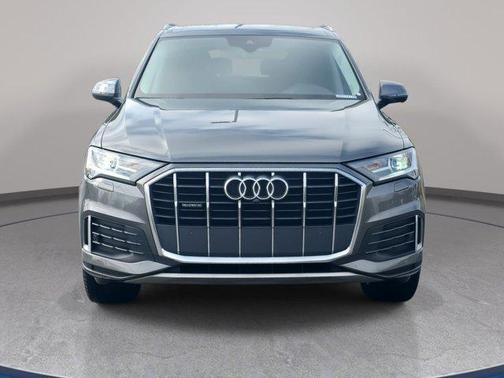 2020 Audi Q7 45 Premium Plus