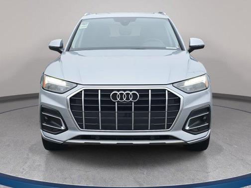 2022 Audi Q5 40 Premium Plus