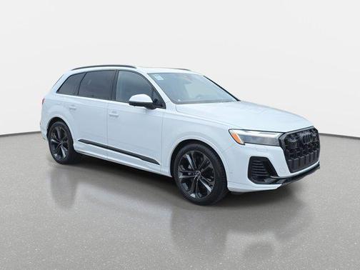 2026 Audi Q7 55 Premium Plus