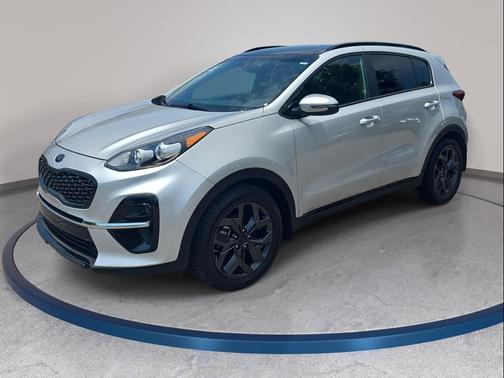Sparkling Silver 2022 Kia Sportage S
