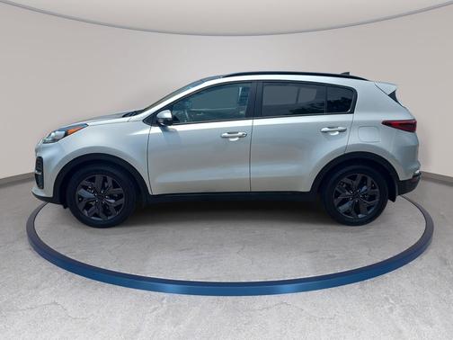 Sparkling Silver 2022 Kia Sportage S