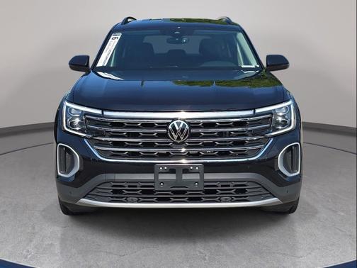 Aurora Red Metallic 2024 Volkswagen Atlas 2.0T SE w/Technology 4MOTION